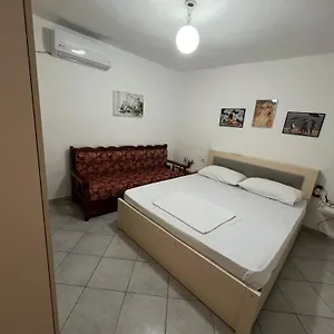 Rafaela Lungomare , Vlore Albania